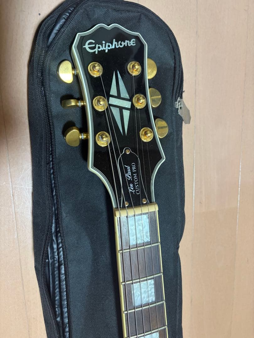 Epiphone Les Paul Custom PRO ホワイト
