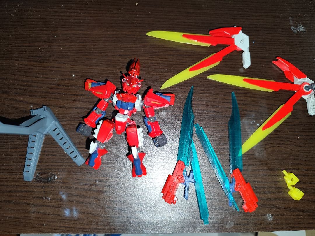 ダンボール戦機 アキレス・ディードカスタム風＆アキレスⅡカスタム風　おまけ付き