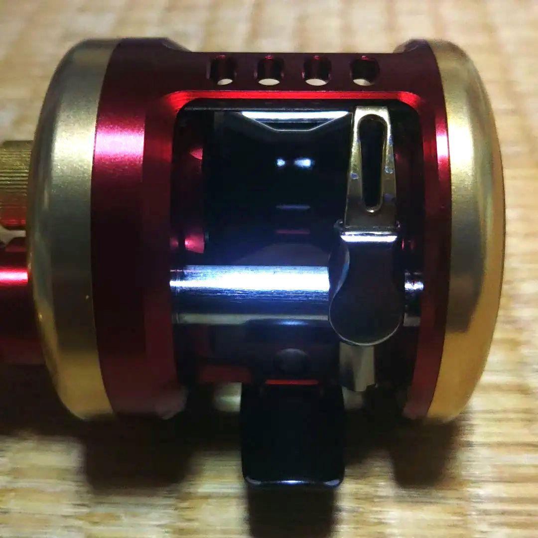 中古希少　アイズファクトリー　ミリオネア103