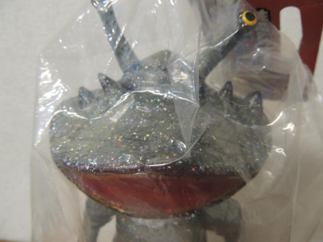 カネゴン　450　宇宙守銭奴　スパークルVer.　ダーククリアボディ　マルサン