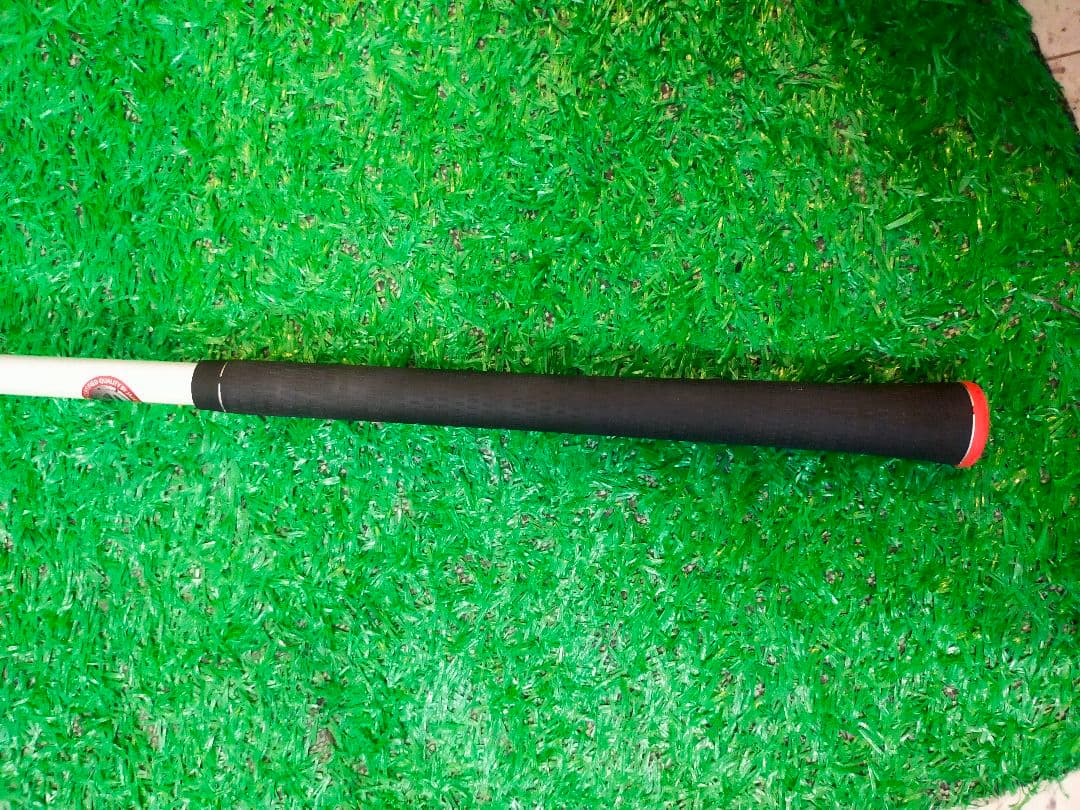 美品ツアーAD TOURAD GRAPHITEテーラーメイドドライバーシャフト