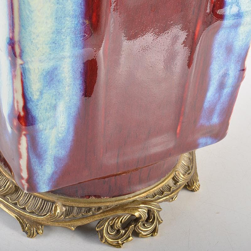 中国　大清乾隆年製款　西洋古銅装飾　辰砂　釉裏紅四方瓶　F　R7049F