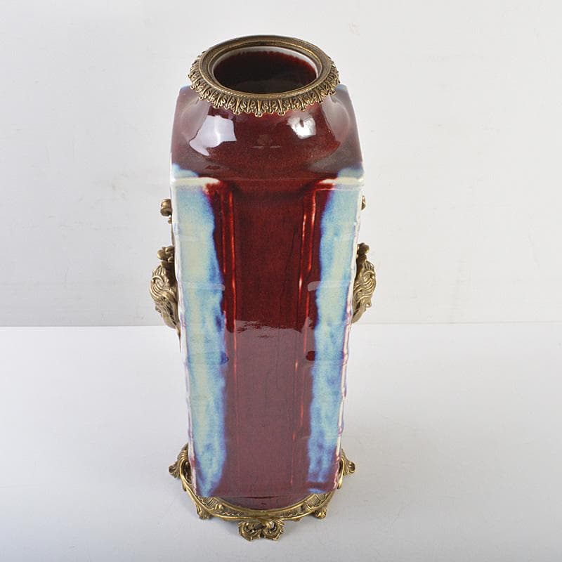 中国　大清乾隆年製款　西洋古銅装飾　辰砂　釉裏紅四方瓶　F　R7049F