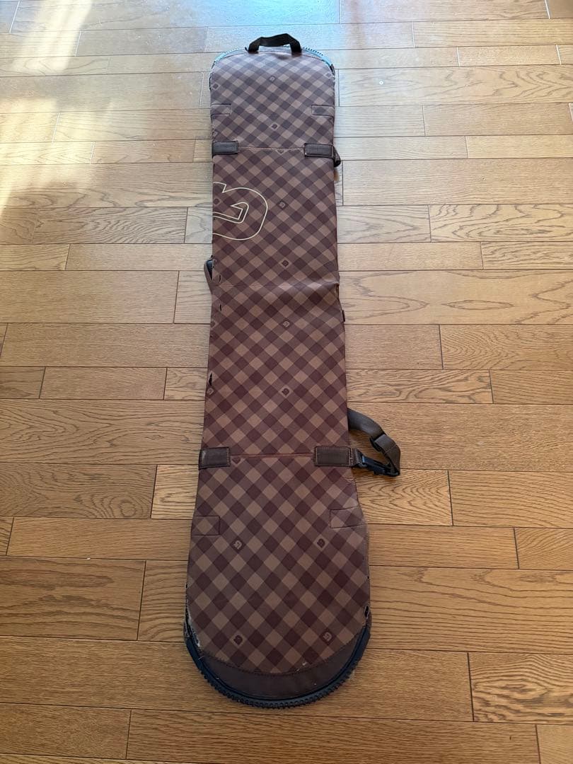 Burton Dominant スノーボードケース付き