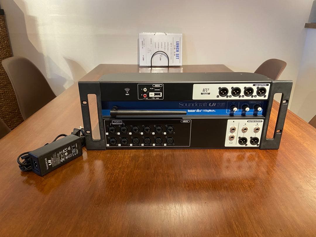 Soundcraft ui16 デジタルミキサー