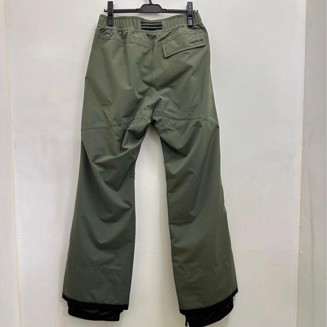 【新品】adidas アディダス　スノーウェア　スノーボード　パンツ　Mサイズ