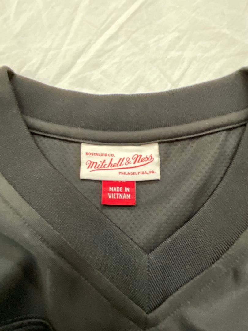 e12 Tiffany NFL ミッチェル&ネス　フットボールジャージ　M