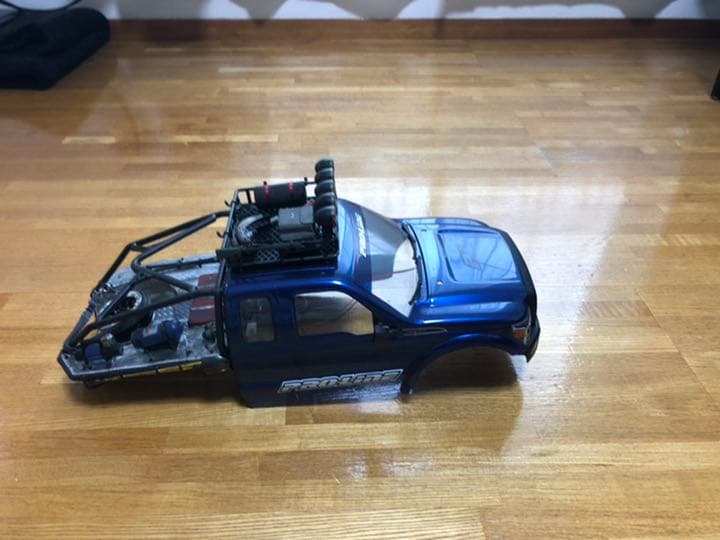 クローララジコンボディー