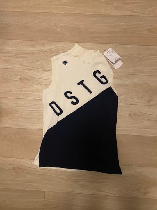 新品未使用　デサントゴルフ　レディースゴルフウェア