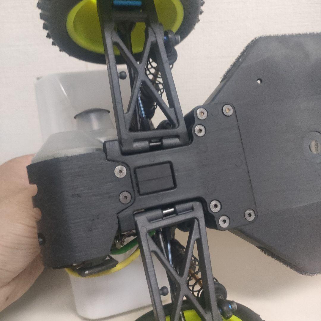 アソシRC10B4 ファクトリーチームキット、2WDオフロードシャーシ