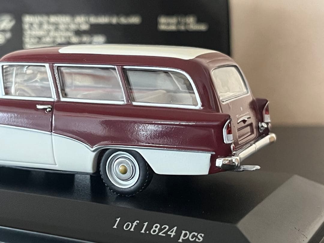 安麻呂さま　専用　オペル レコルト モーリスミニ 1/43