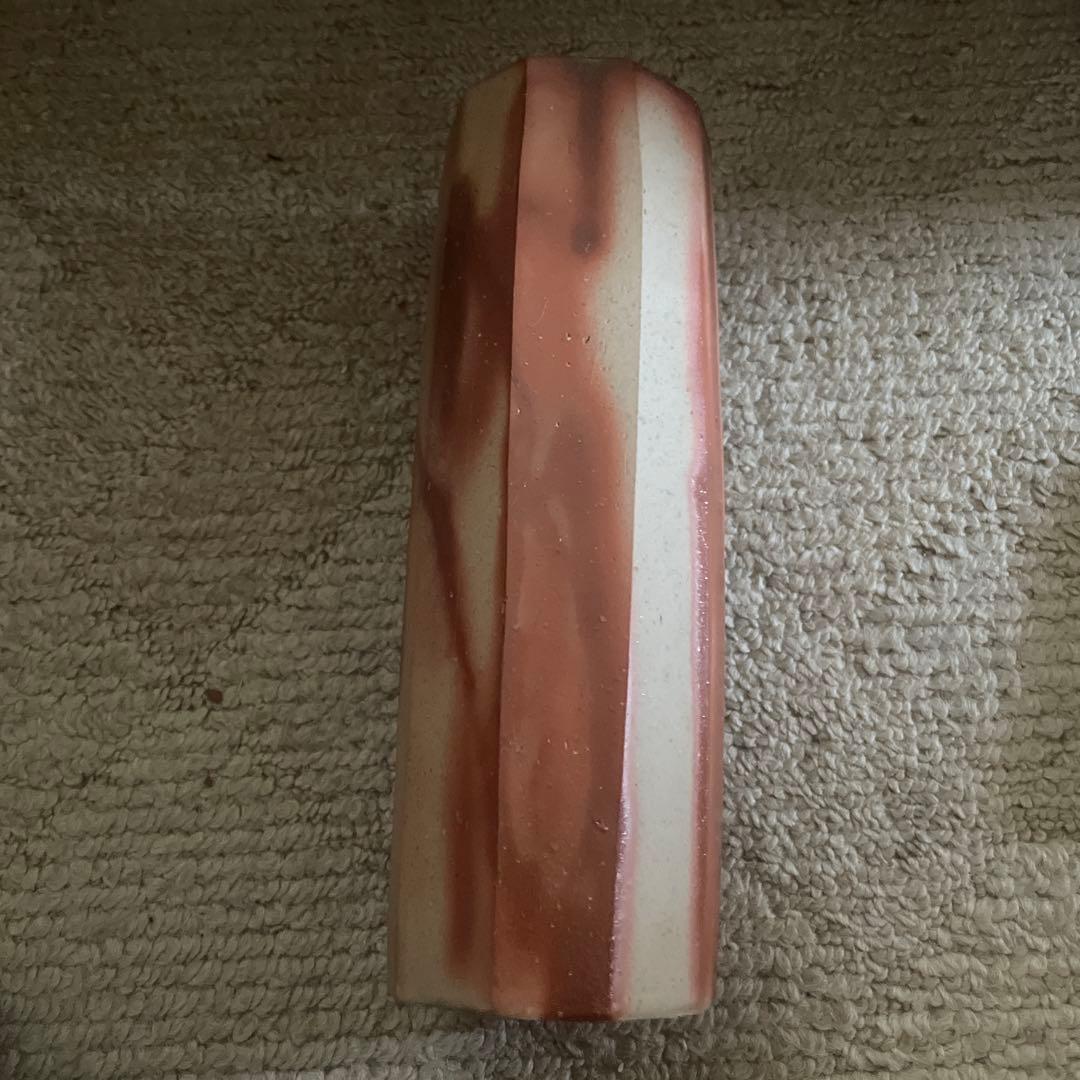 備前焼　八角形陶器花瓶 赤白グラデーション
