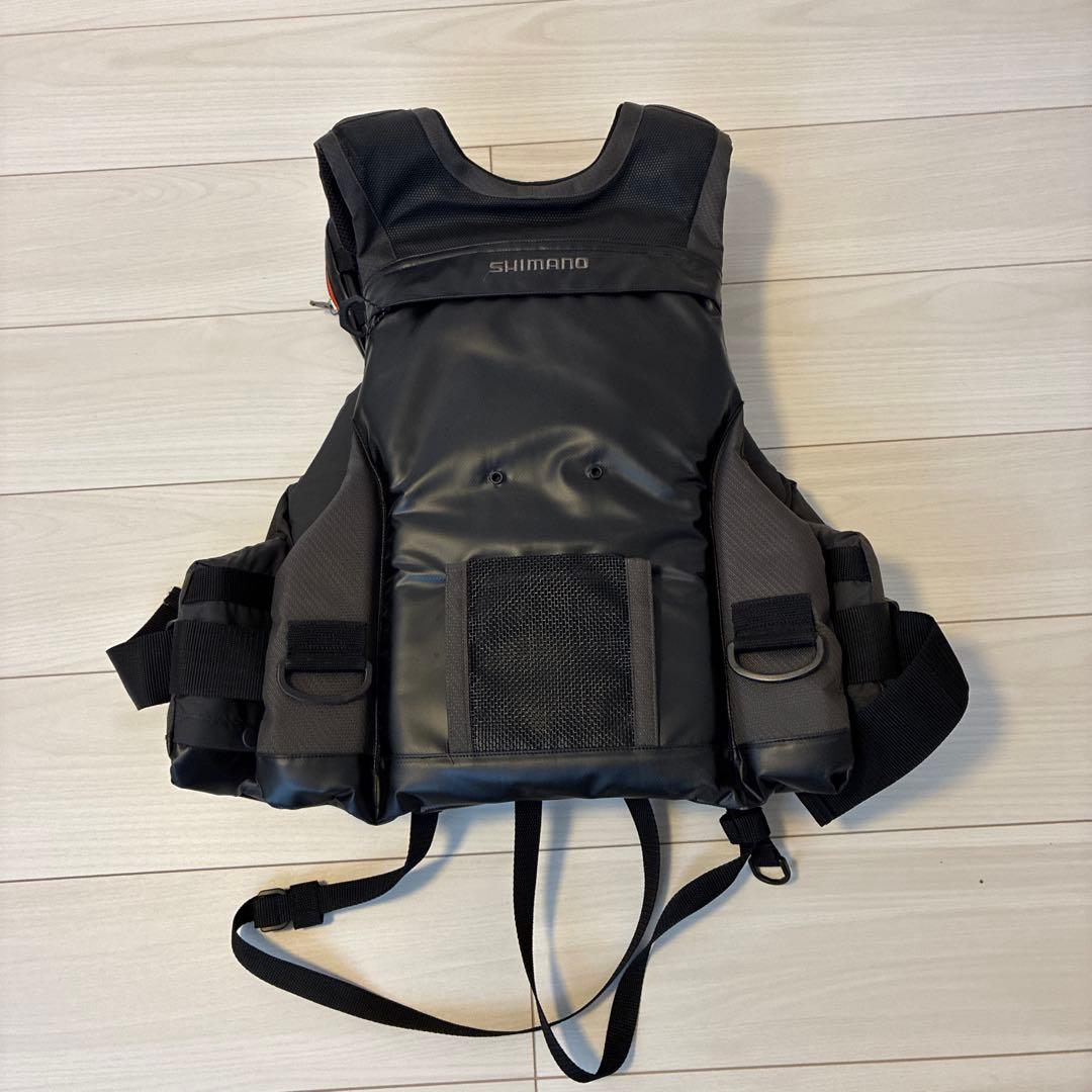 SHIMANO シマノ　XEFO ロックショアベスト