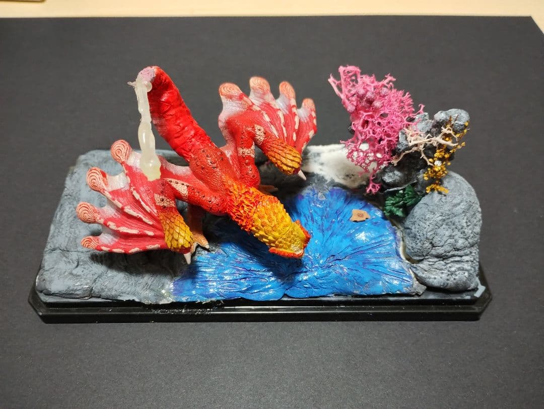 カプコンフィギュアビルダー　スタンダードモデル　プケプケ亜種　ジオラマフィギュア