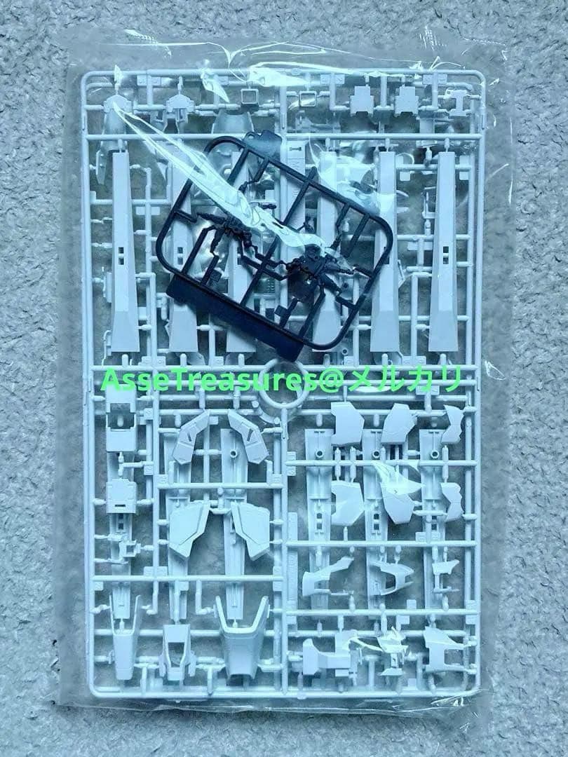 赤バンダイ MG 1/100 νガンダム Ver.Ka マスターグレード