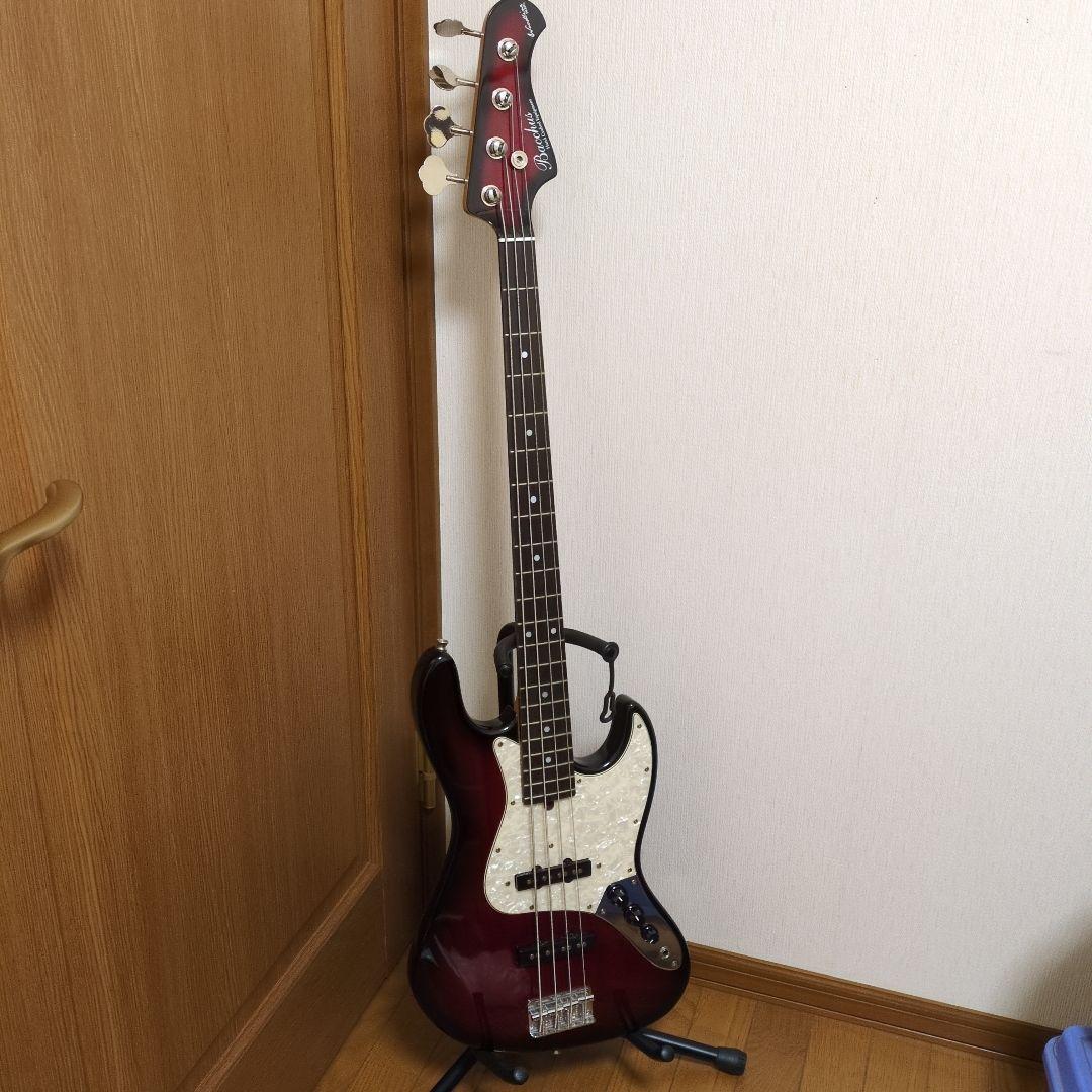 Bacchus ウッドラインモデル WL-434 レッドサンバースト ベース