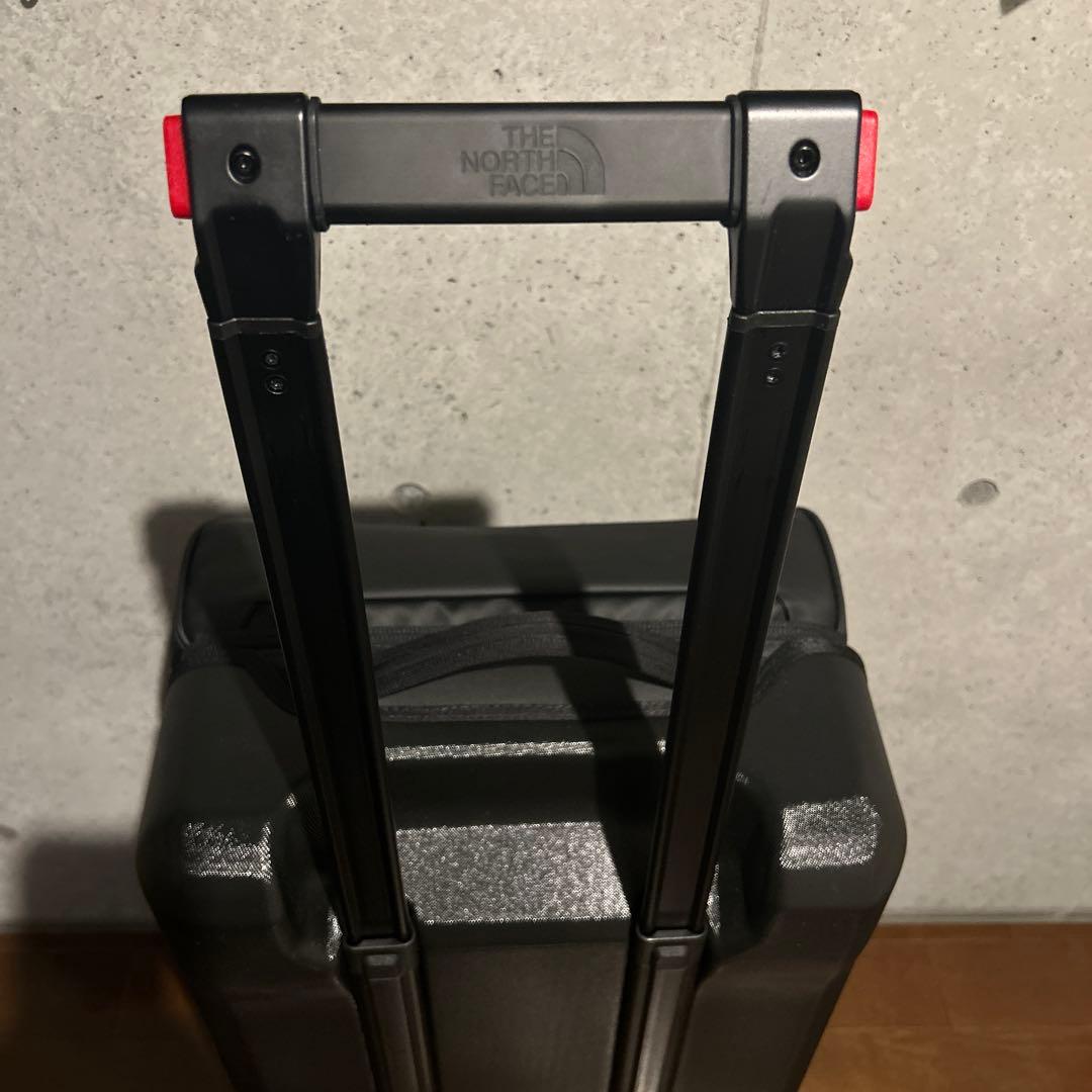 ノースフェイス　キャリーケースLストラトライナー　NM81818 スーツケース