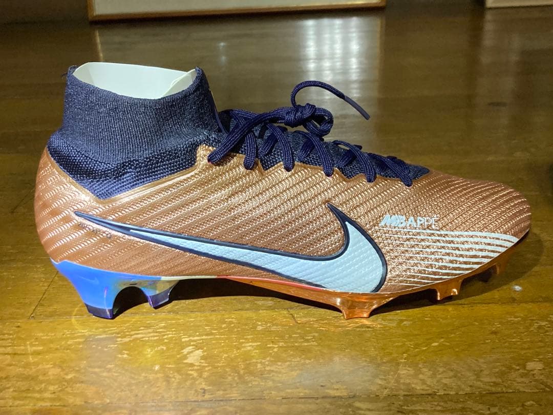 マーキュリアル スーパーフライ KM