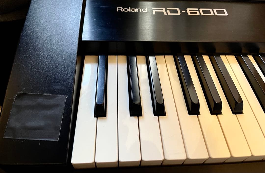 Roland RD-600 88鍵電子ピアノ