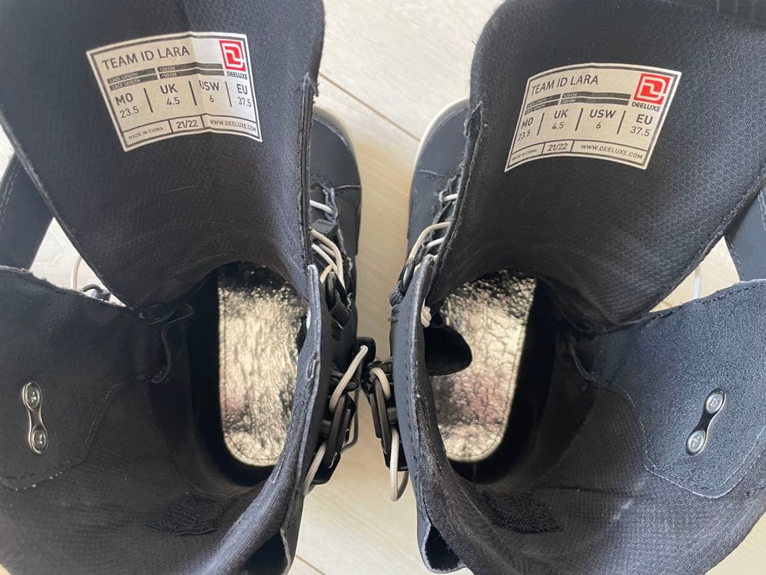 美品⭐︎DEELUXE TEAM ID LALA 23.5cm