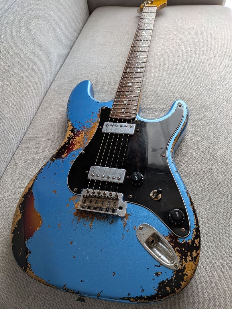 マルチレイヤーハードレリック/ストラトキャスター タイプ/ミニハムバッカー×2