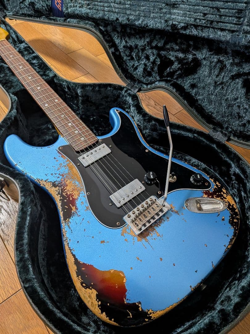 マルチレイヤーハードレリック/ストラトキャスター タイプ/ミニハムバッカー×2