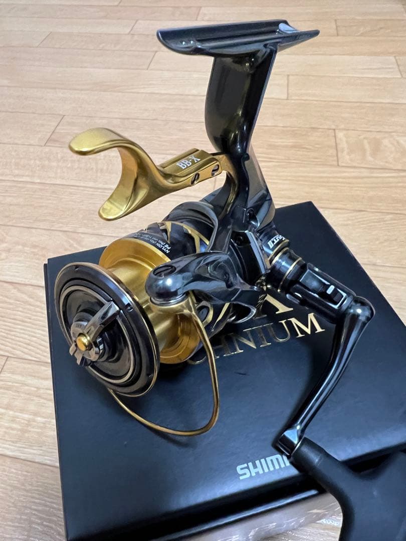 【VELL】シマノ21BBX テクニウム 2500DXXG SL(左)