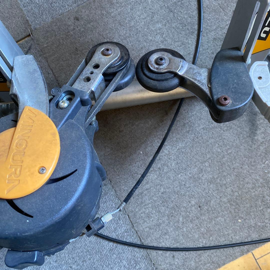 MINOURA HYPERRIM ALU ローラー台