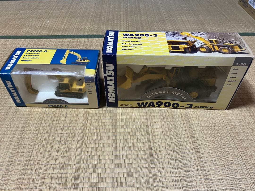 コマツ KOMATSU WA900-3 & PC200-8 セット