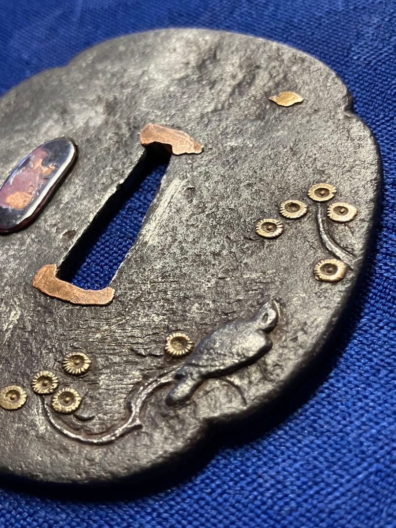 鍔　日本刀　短刀鍔　小刀鍔　金銀銅象嵌　時代物　刀　武具