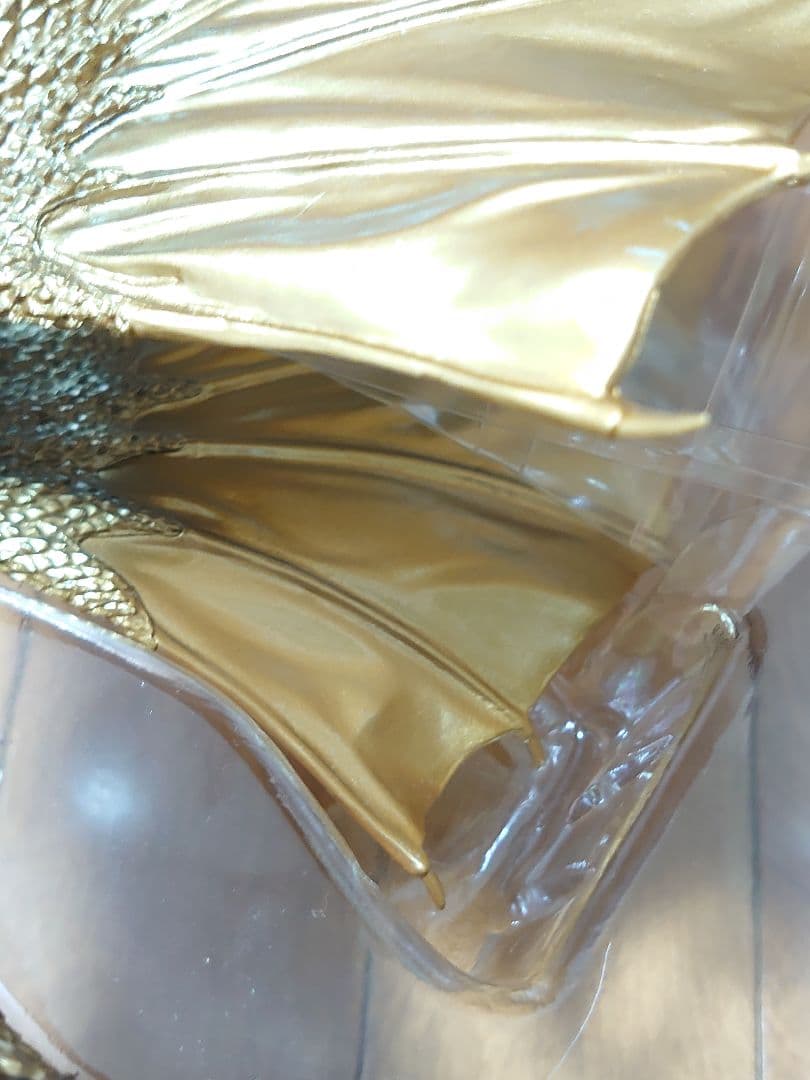 S.H.MonsterArts キングギドラ　現状品