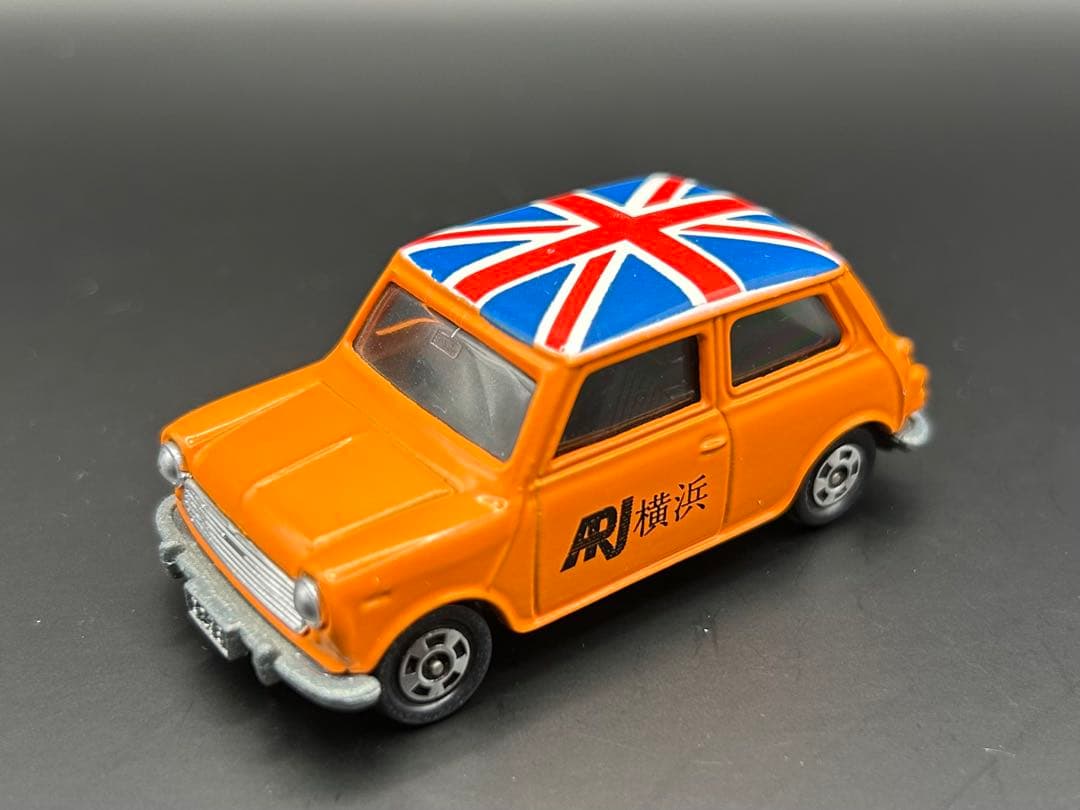 tomica BLMC ミニクーパー ARJ横浜　日本製　トミカ　ミニカー