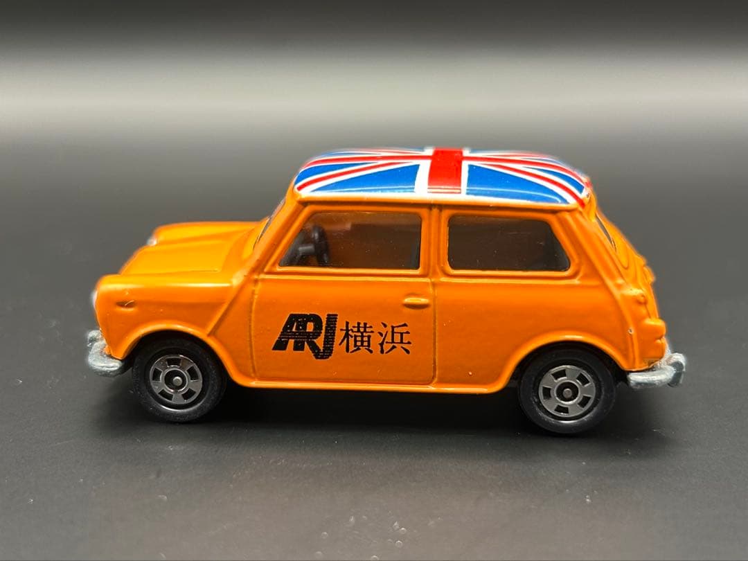 tomica BLMC ミニクーパー ARJ横浜　日本製　トミカ　ミニカー