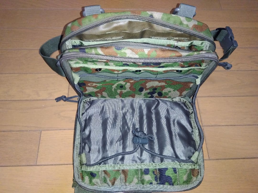 ミリタリーグッズ(古品)12点