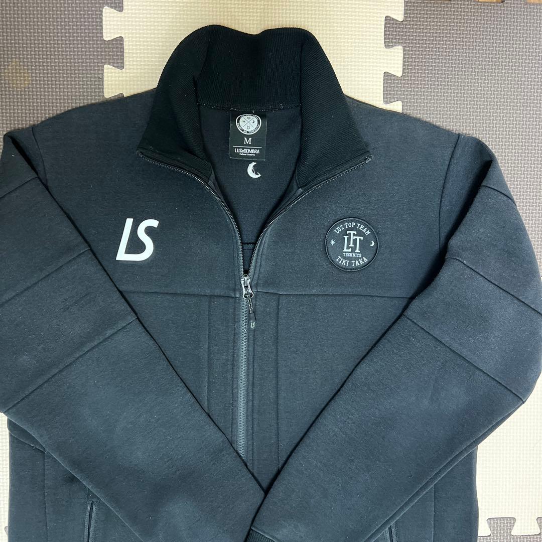 ルースイソンブラ (LTT.TOP TEAM)セットアップ上下Mサイズ