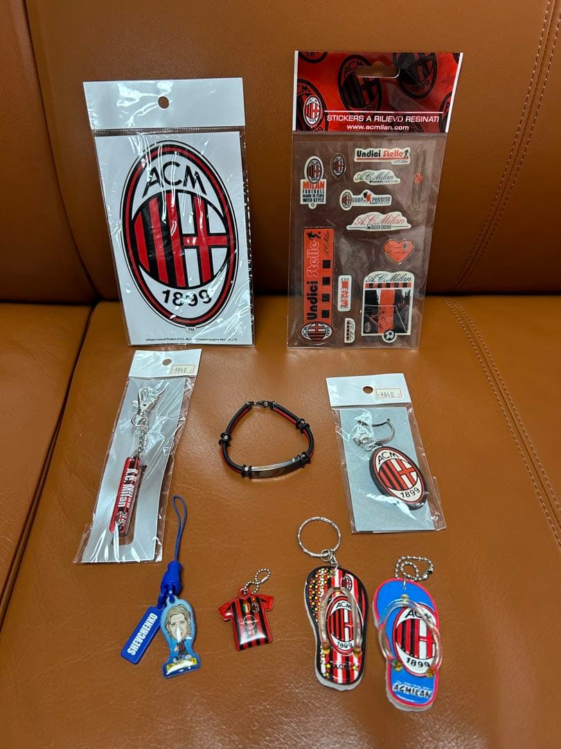 ACミラン 記念グッズセット ブレスレット ステッカー キーホルダー Milan