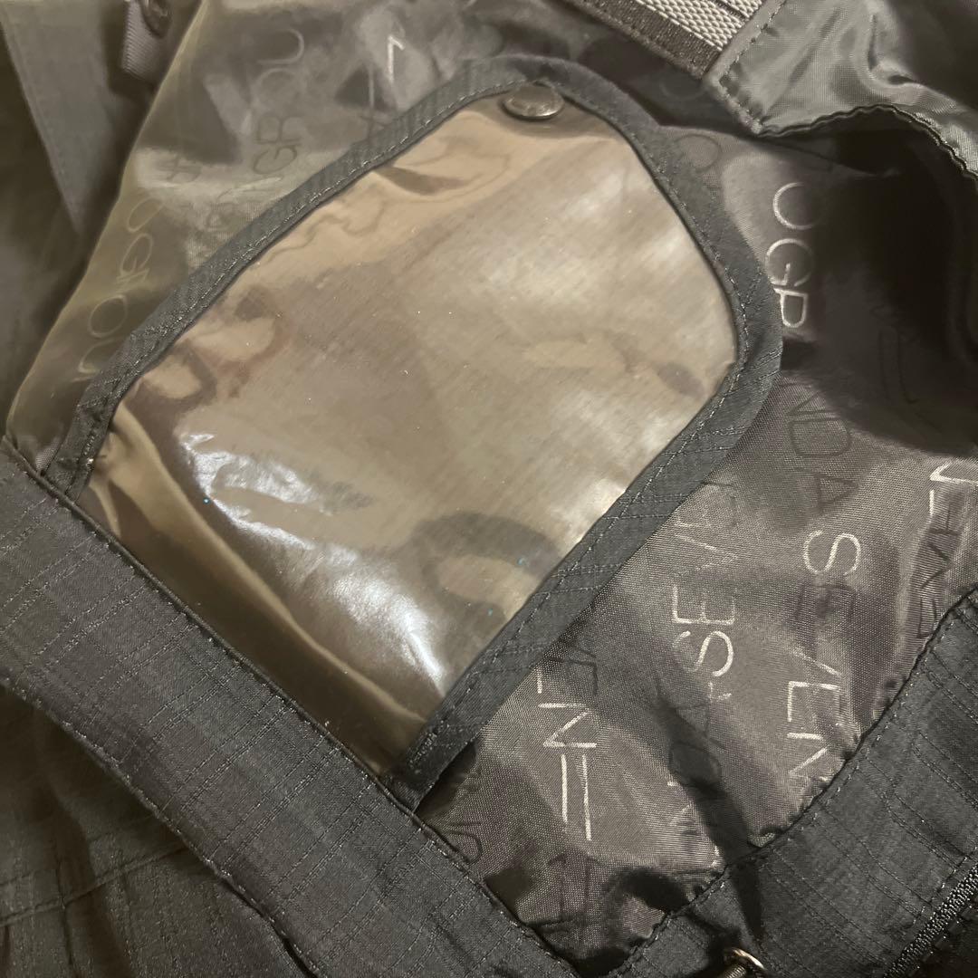 スキーウェア　上下　DESCENTE