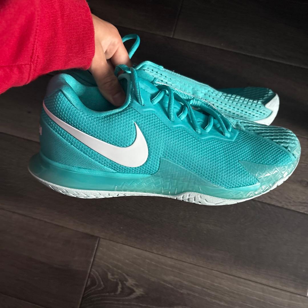 RAFA モデル　ハードコート用　テニスシューズ Nike court zoom