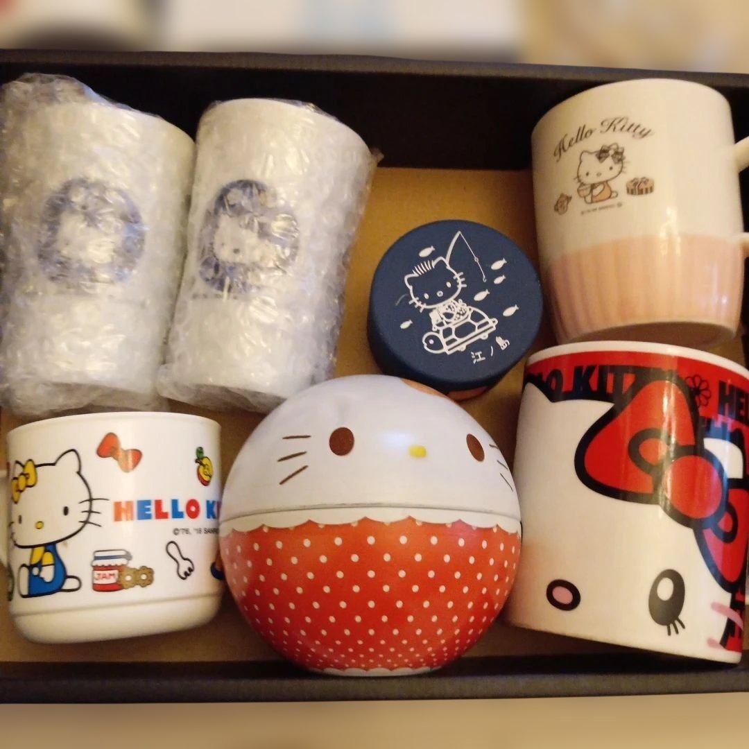 HELLO KITTY マグカップ・食器セット35品まとめ売り