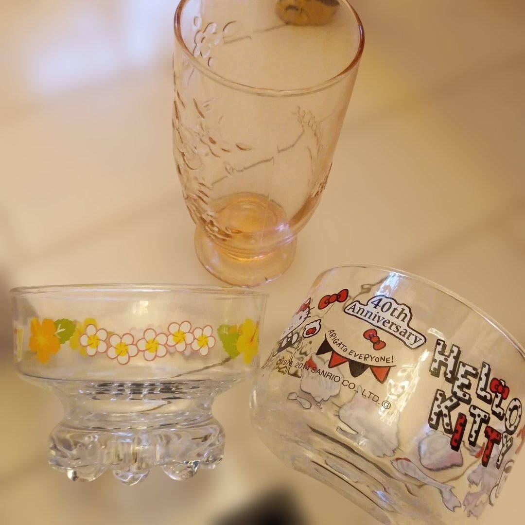 HELLO KITTY マグカップ・食器セット35品まとめ売り