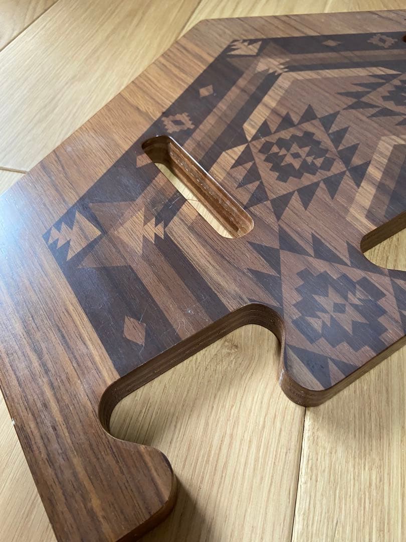 TheArthクル美ンドル　ざぁ〜すヘキサテーブル