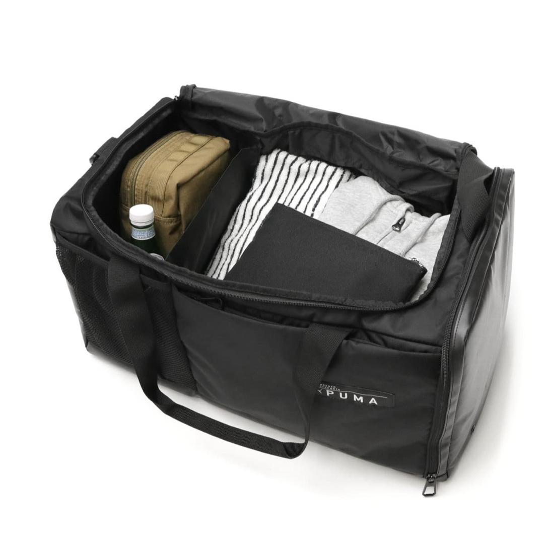 プーマ　新品　ボストン バッグ　トレーニング スポーツ M シューズ ブラック