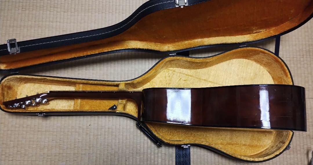 Yamaha FX-170A アコースティックギター　ハードケース付き