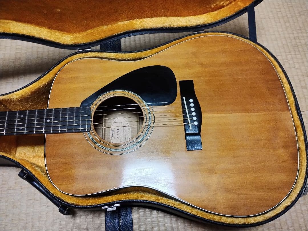 Yamaha FX-170A アコースティックギター　ハードケース付き