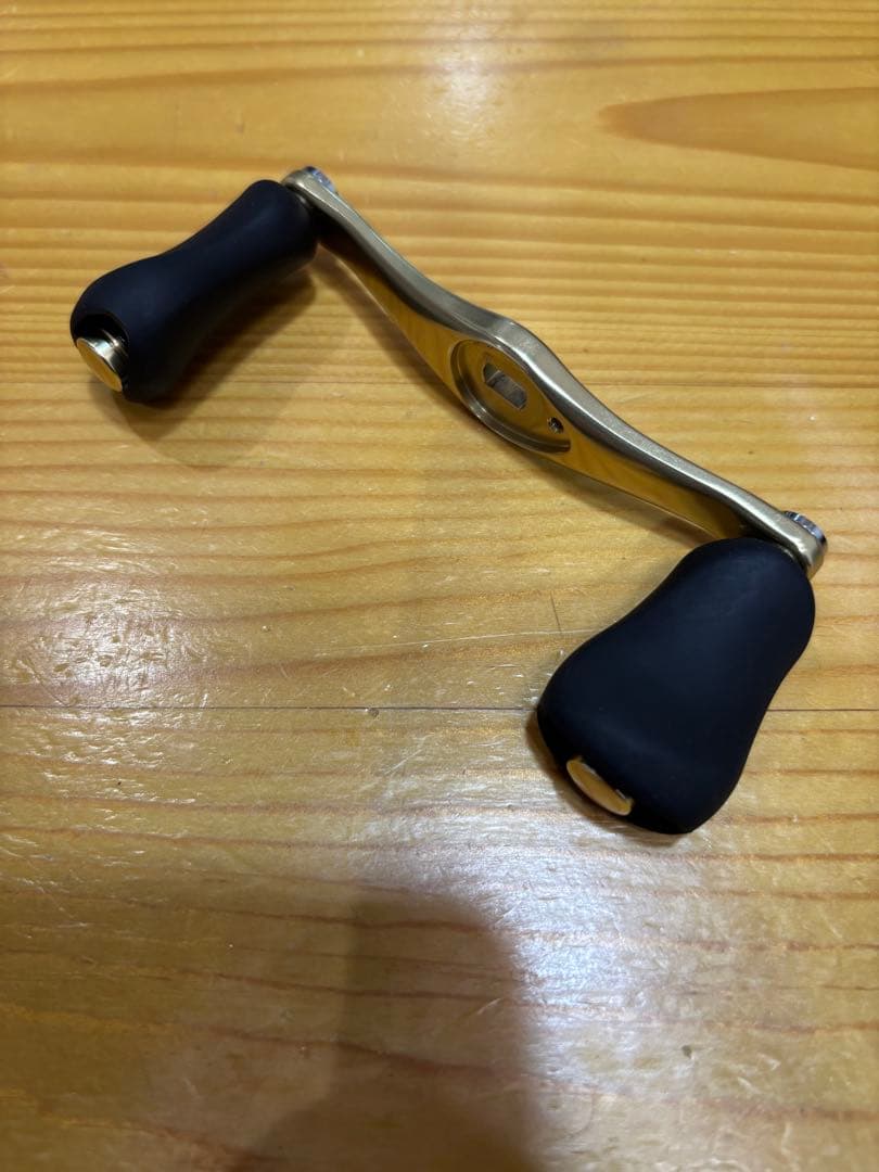 【美品】23カルカッタコンクエストMD300XGLH &45mmノーマルハンドル