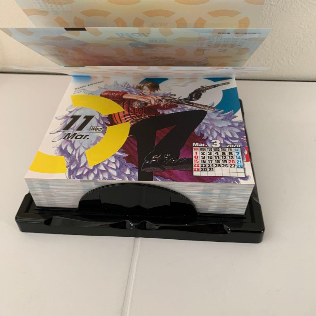 コミックカレンダー2020「ONE PIECE」特製缶入り日めくりカレンダー
