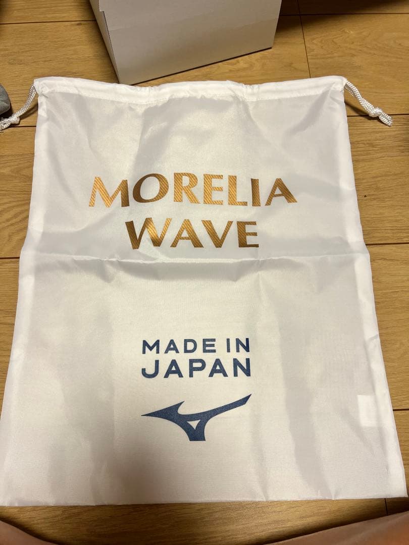 Mizuno サッカースパイク モレリアウェーブ　1000足限定