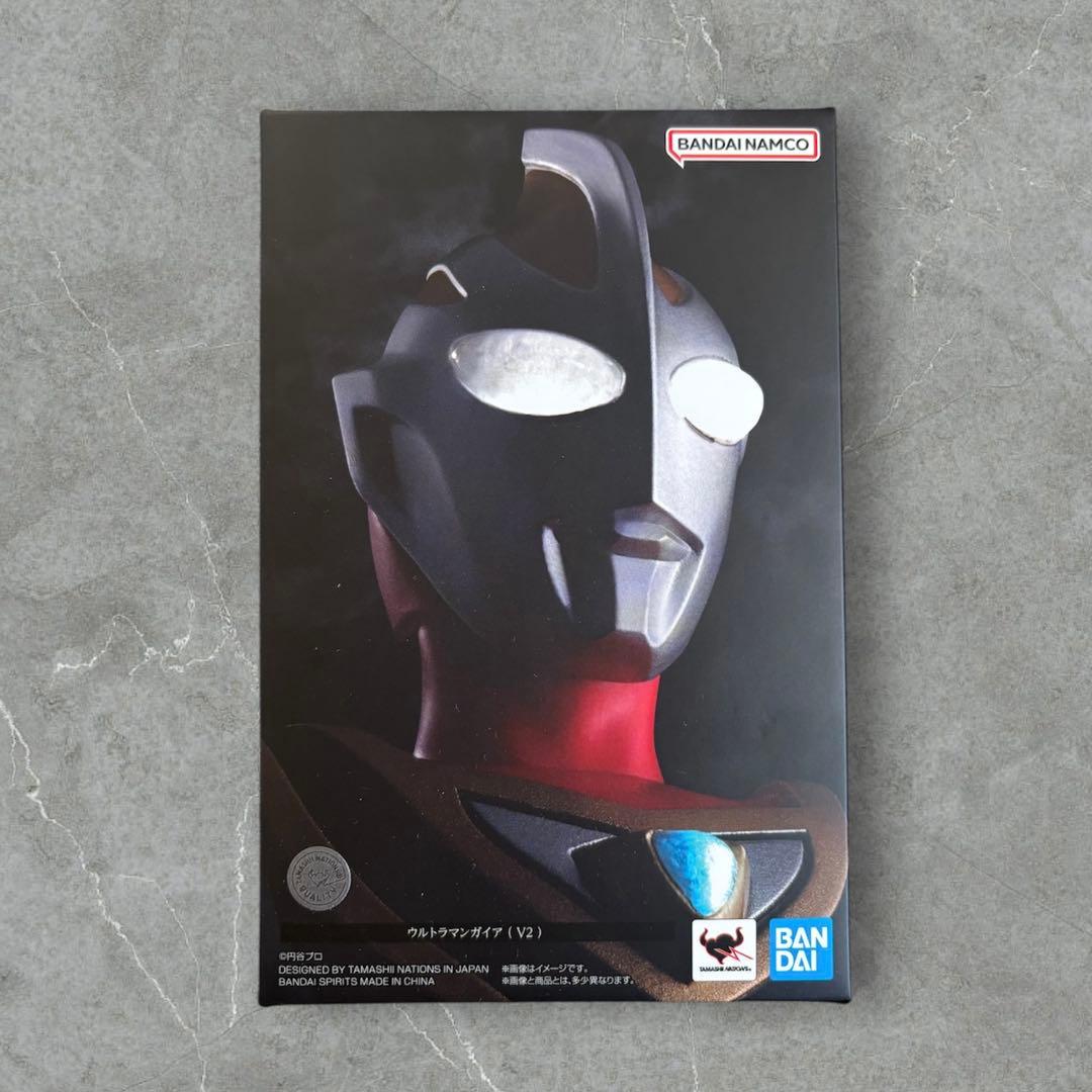 S.H.Figuarts 真骨彫製法 ウルトラマンガイア V2