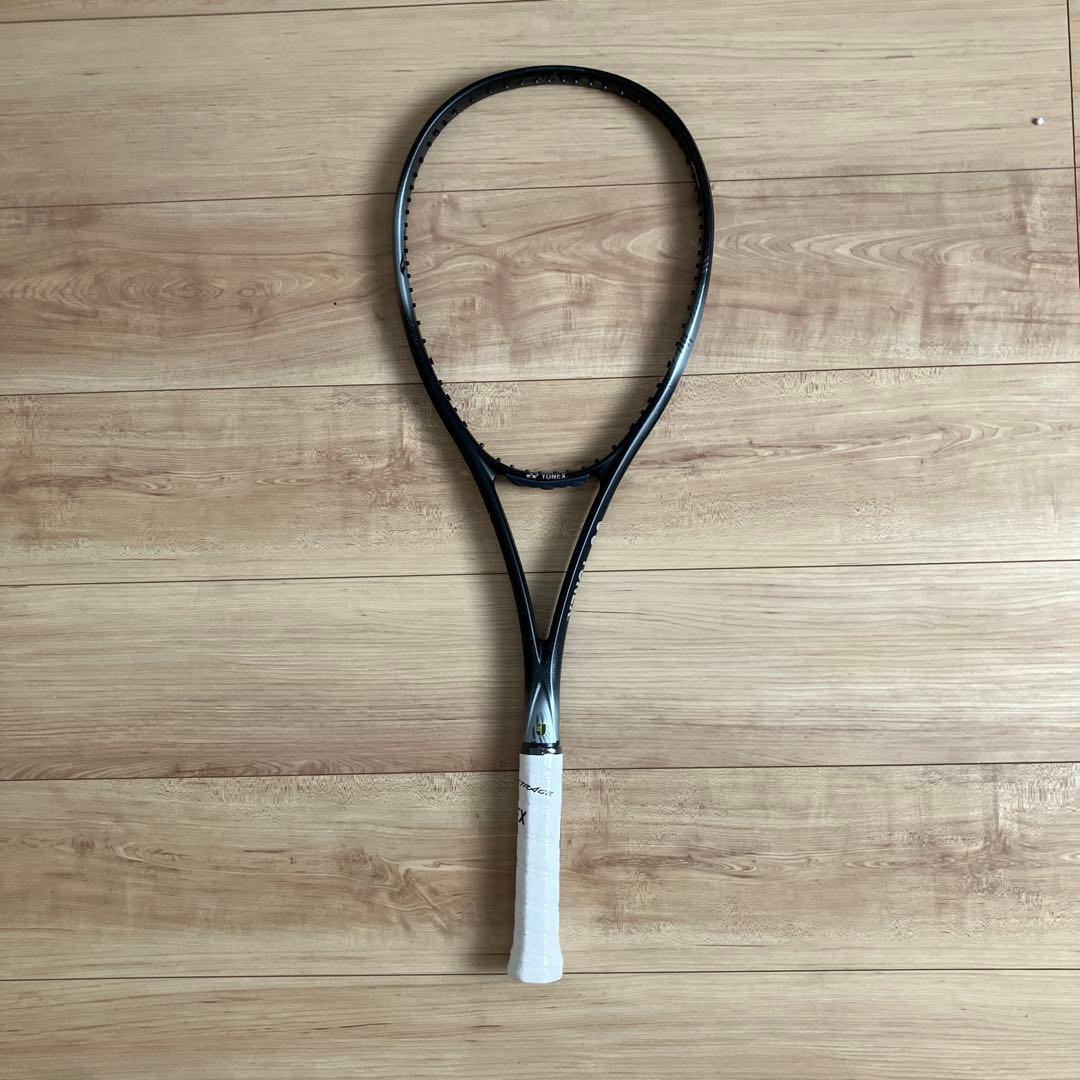 未使用　ソフトテニスラケット　ボルトレイジ8S