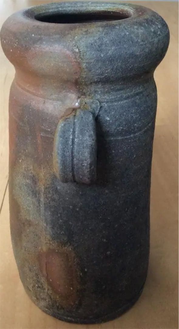 備前焼　花瓶　共箱付き